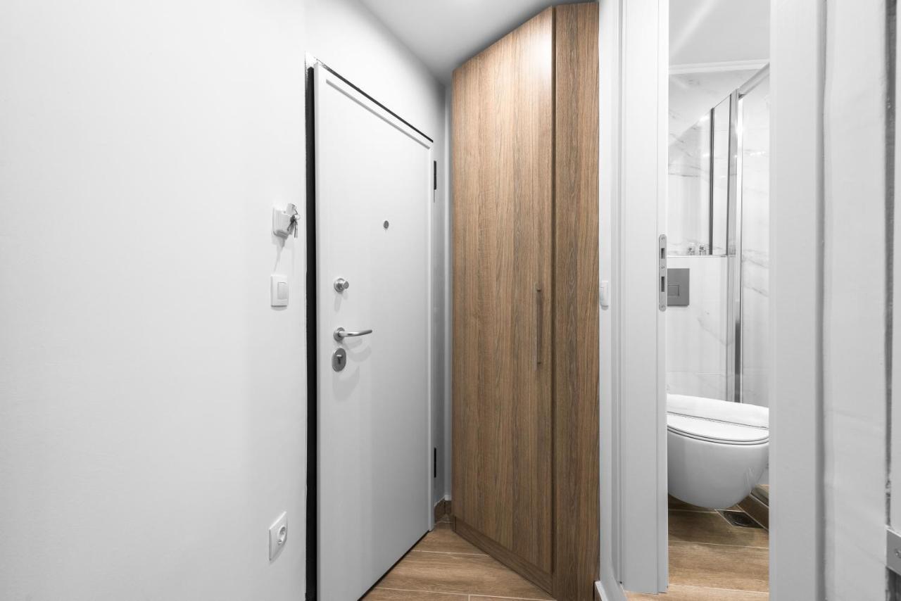 Penthouse Level 9, Nilie Hospitality Mgmt Apartment Tesalonika Bagian luar foto